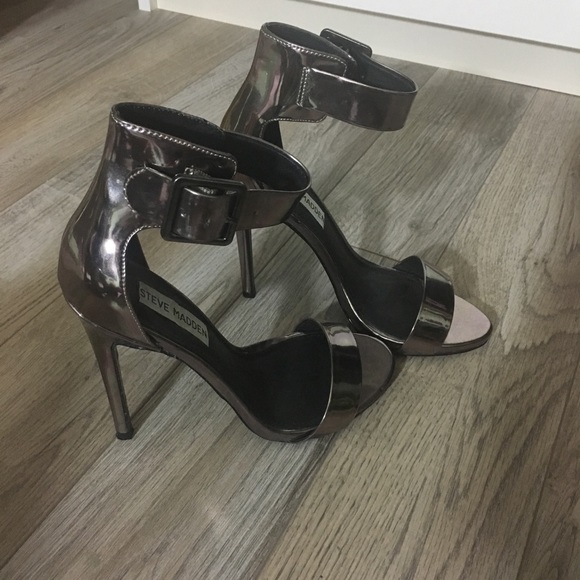 Steve Madden Sandals - Picture 3 of 6